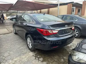Hyundai Sonata 2013 Blue