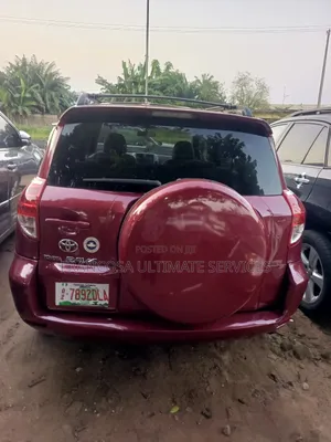 Toyota RAV4 2007 Red