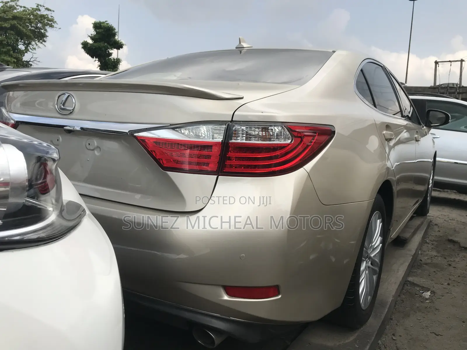 Lexus ES 2015 Gold