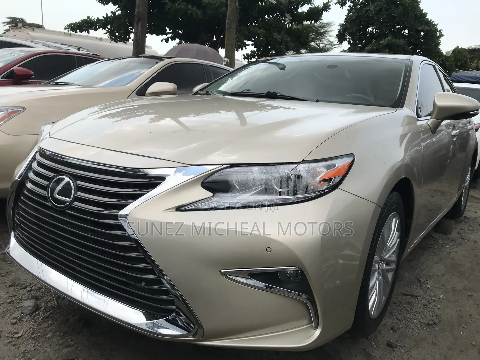 Lexus ES 2015 Gold