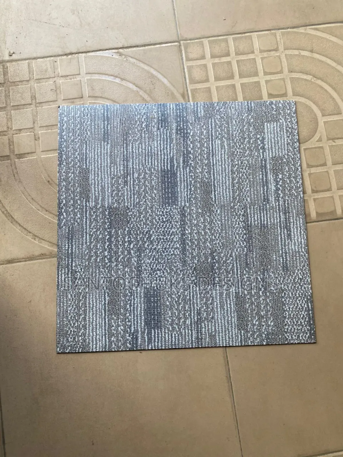Vinyl Plank/ Rubber Tiles