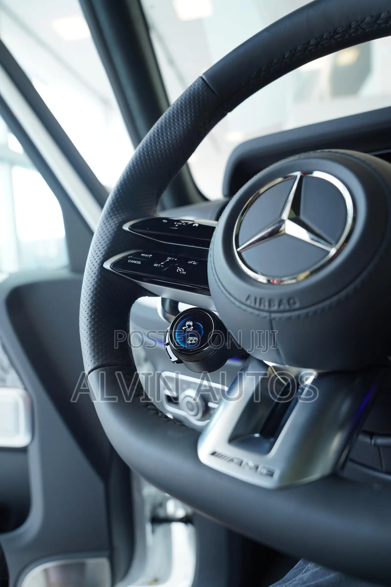 New Mercedes-Benz G-Class 2025 White