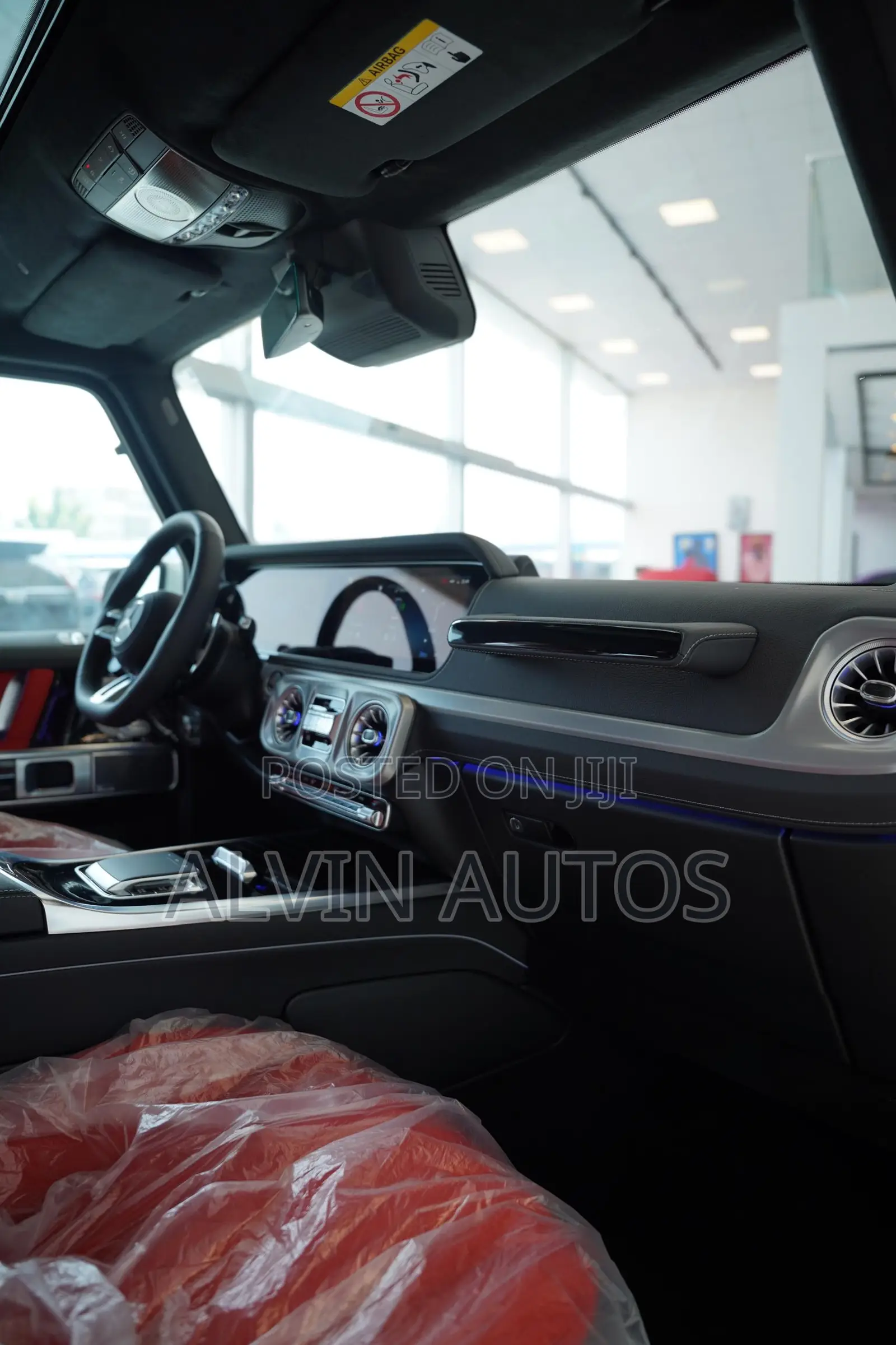 New Mercedes-Benz G-Class 2025 White