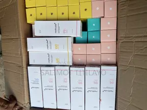 Medicube Kojic Acid Tumeric Toning Cleanser