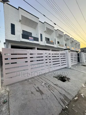 4bdrm Duplex in Ikota for sale