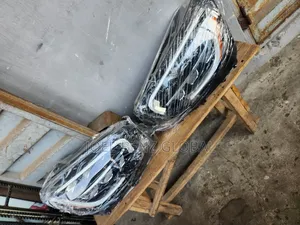Glc3glc300 2019 Follow Come Headlight