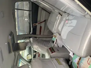 Toyota Highlander Limited 2010 Gray