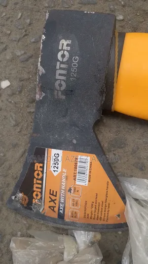 Axe Big Size 1250 G Best Quality