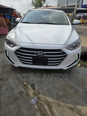 Hyundai Elantra Sport 2018 White