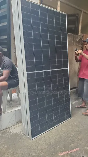 600w Canadian Mono Panel