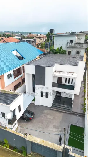 5bdrm Duplex in Port-Harcourt for sale