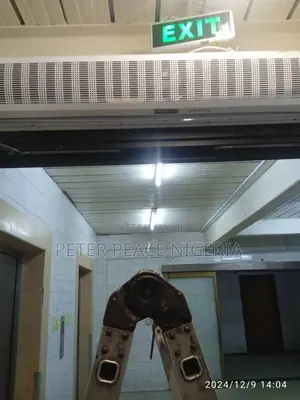 6 Feet Supertek Air Curtain With Digital Remote Control