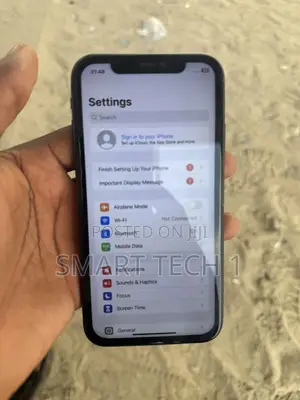 Apple iPhone 11 64 GB Black