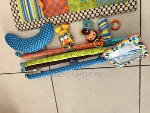 Infantino 4-in-1 Deluxe Twist and Fold Activity Gym Usa Used