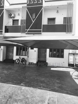 2bdrm Duplex in Chevron for rent