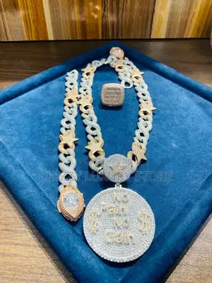 High Quality Luxury Men Chain