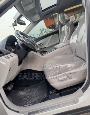 Toyota Venza 2013 White