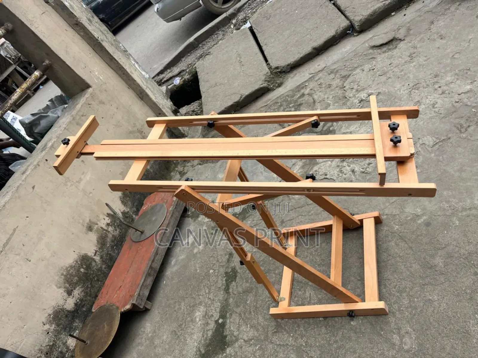 Studio Easel
