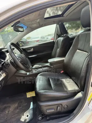 Toyota Avalon XLE Premium 4dr Sedan (3.5L 6cyl 6A) 2014 Silver