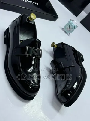 Luxury Fendi Men Shoes