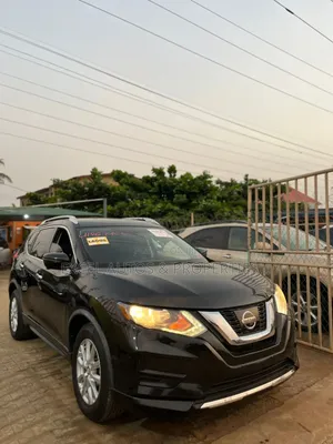 Nissan Rogue SV AWD 2017.5 2017 Black