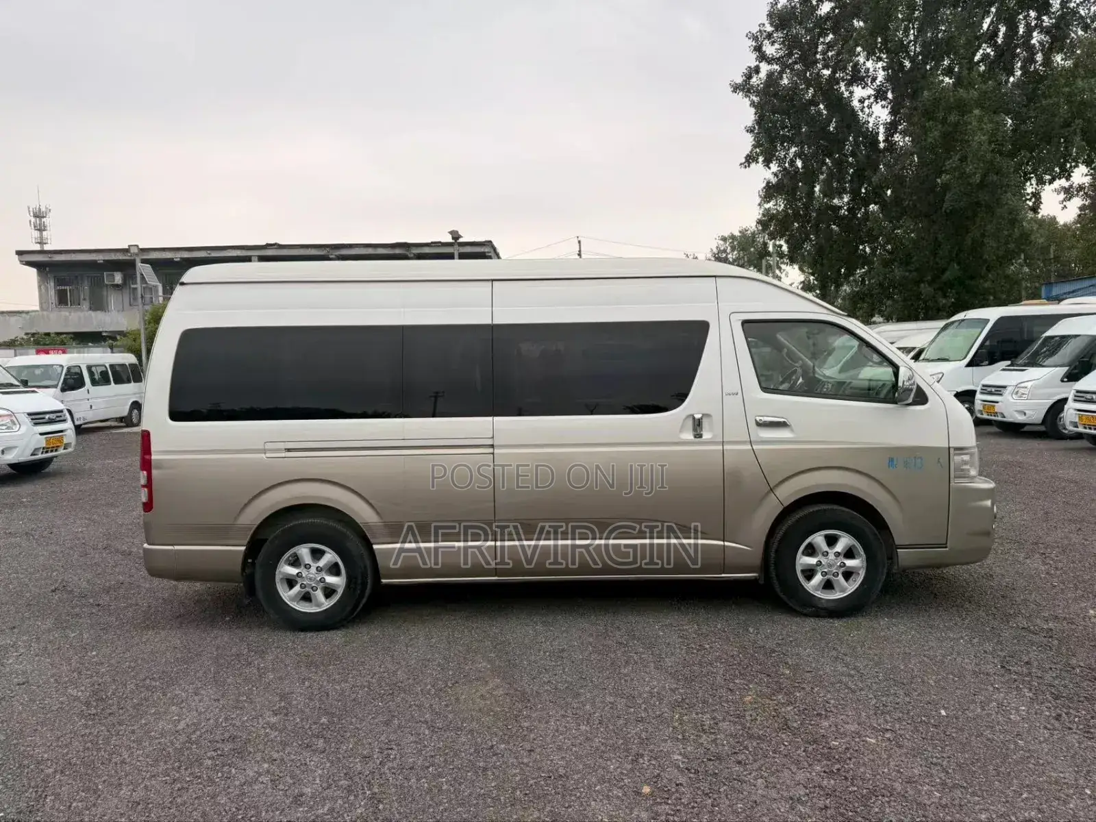 Toyota HiAce 2018 Brown