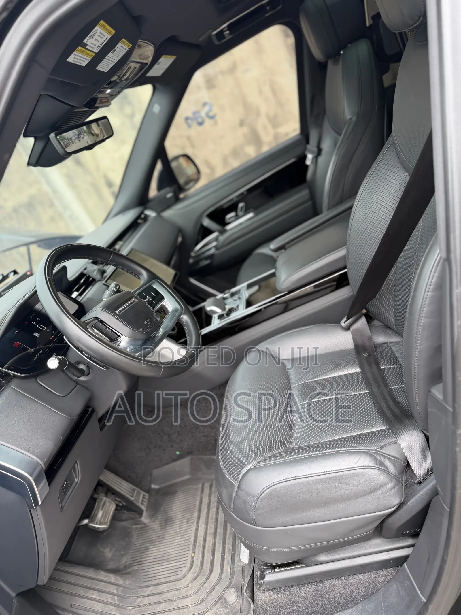 Land Rover Range Rover Vogue 2023 Black