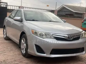 Toyota Camry 2013 Silver