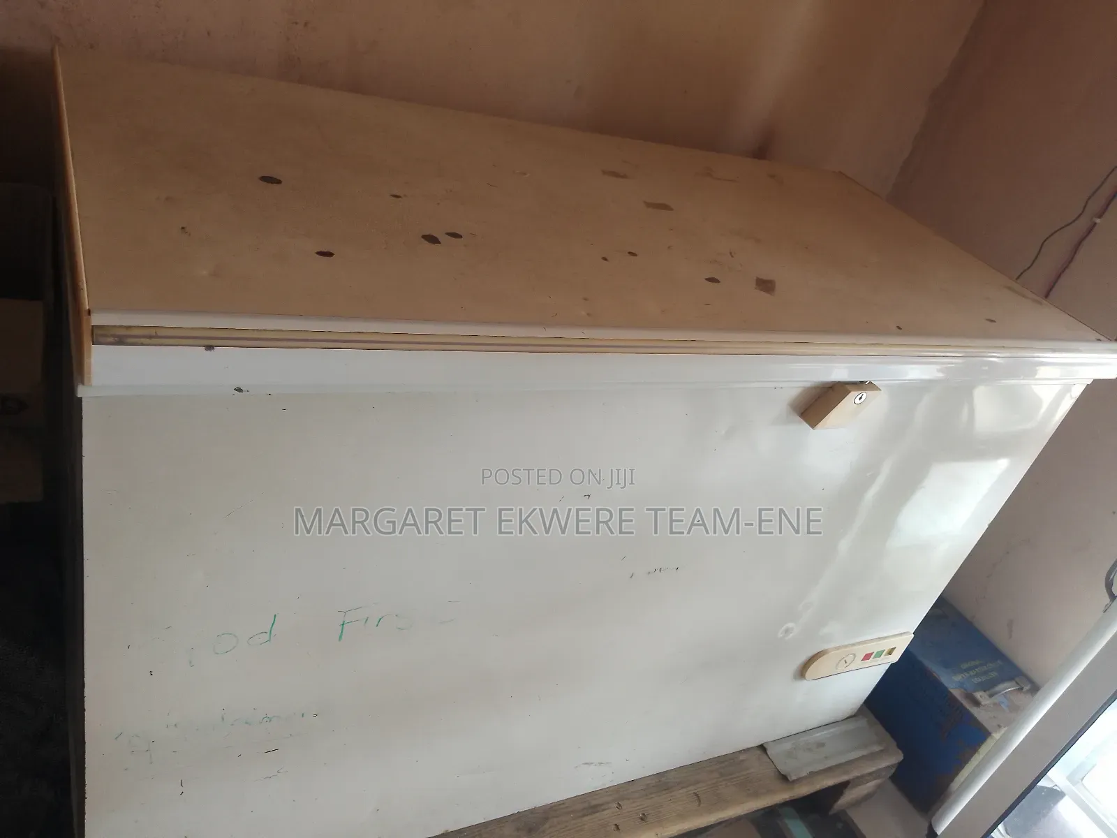 Skandiluxe Freezer 400 Liters