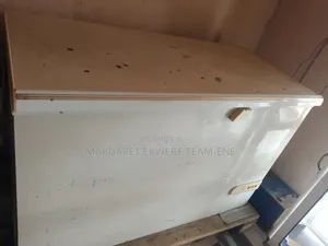 Skandiluxe Freezer 400 Liters