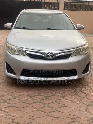 Toyota Camry 2013 Silver