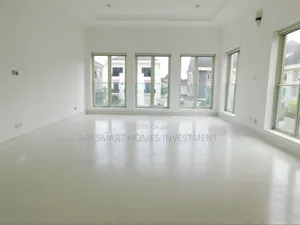 3bdrm Townhouse / Terrace in Banana Island, Ikoyi for rent