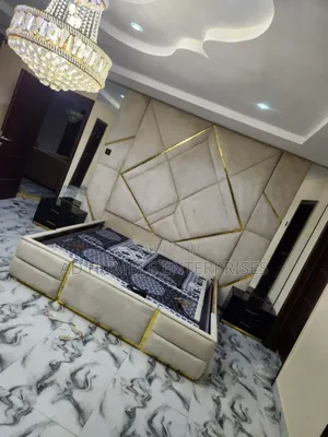 Full Height Padded Bedframe Woth 2 Bedside Cabinet