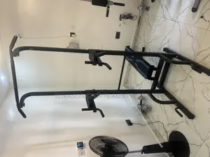 Pull Up Station Machine