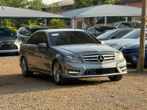 Mercedes-Benz C300 2013 Gray