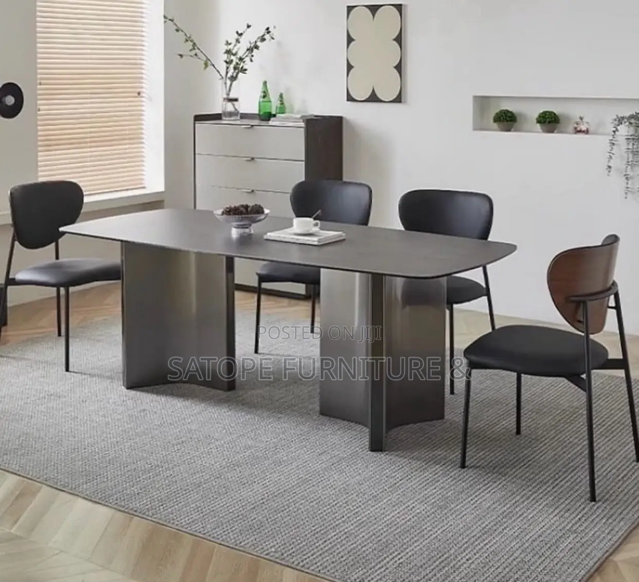 High Quality Dining Set