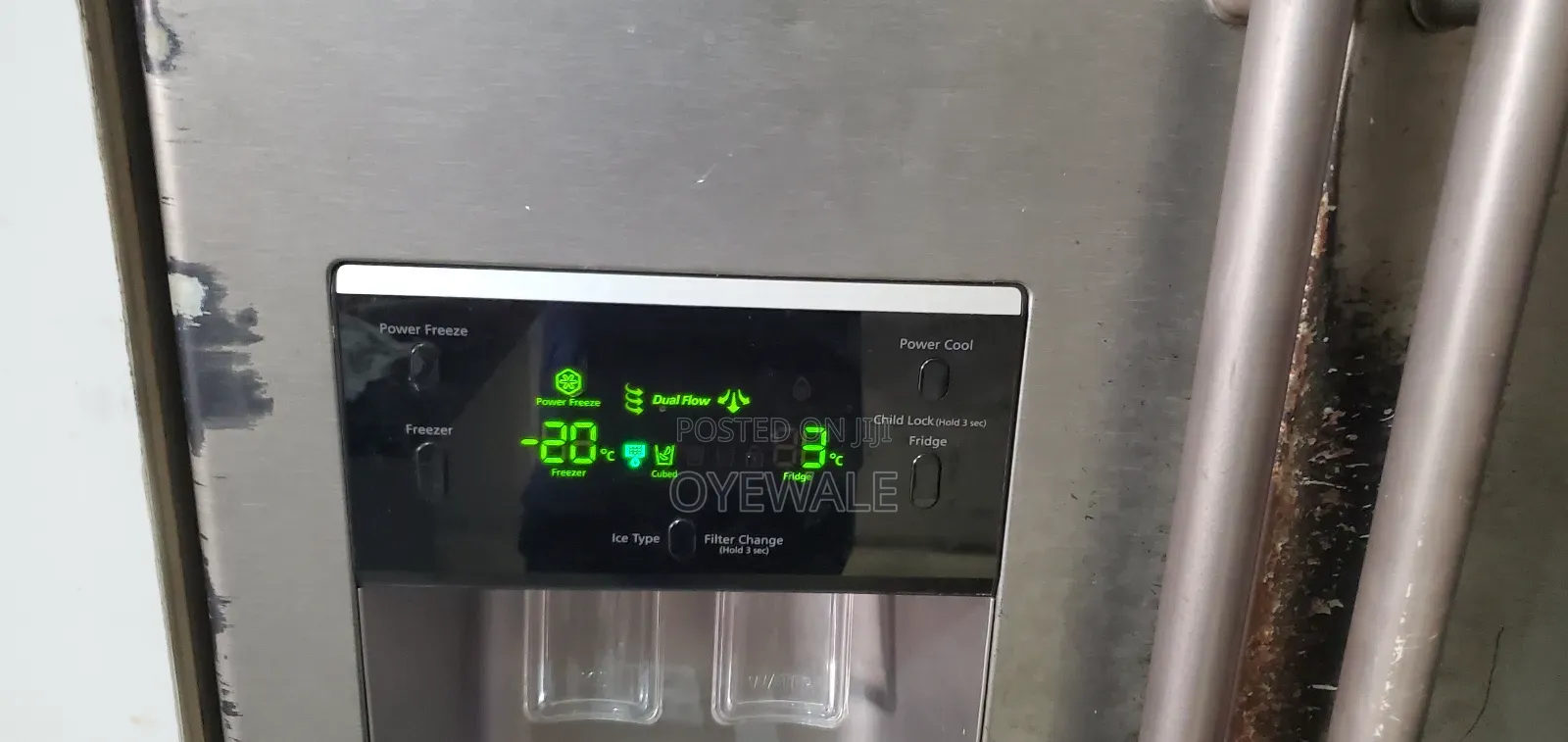 Refrigerator