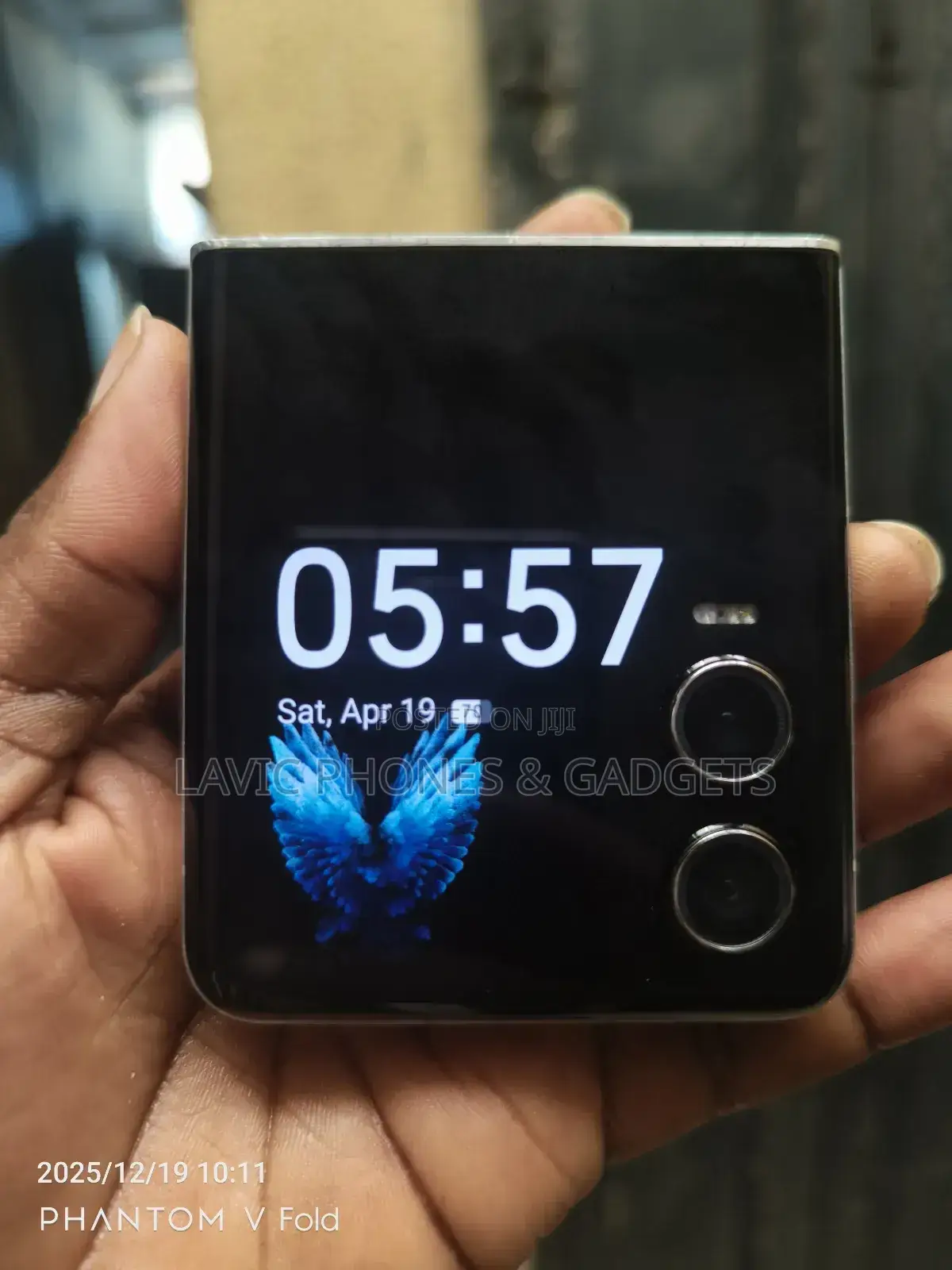 New Tecno Phantom V Flip2 5G 256 GB Gray