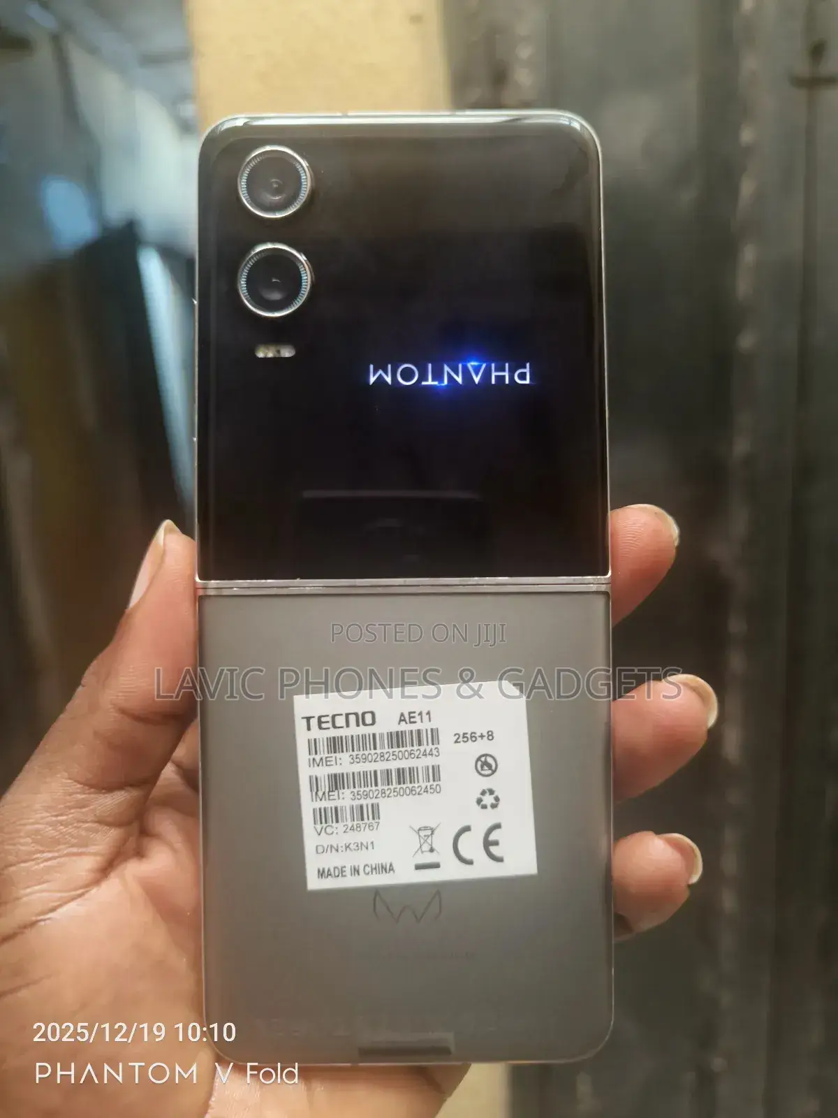 New Tecno Phantom V Flip2 5G 256 GB Gray