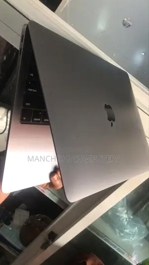 Laptop Apple MacBook Air 2020 16GB Intel Core I5 SSD 512GB