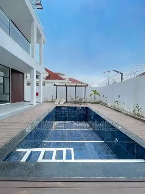 Furnished 8bdrm Mansion in Asokoro for sale