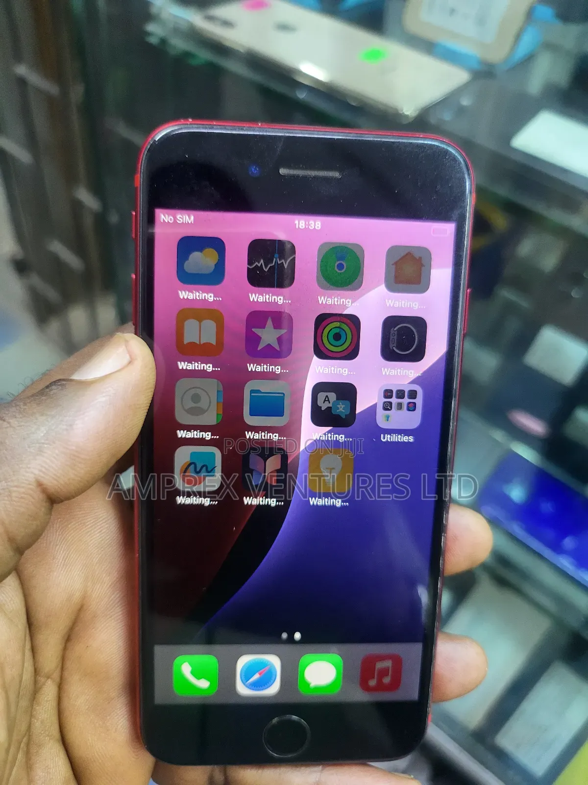 Apple iPhone SE (2020) 64 GB Red