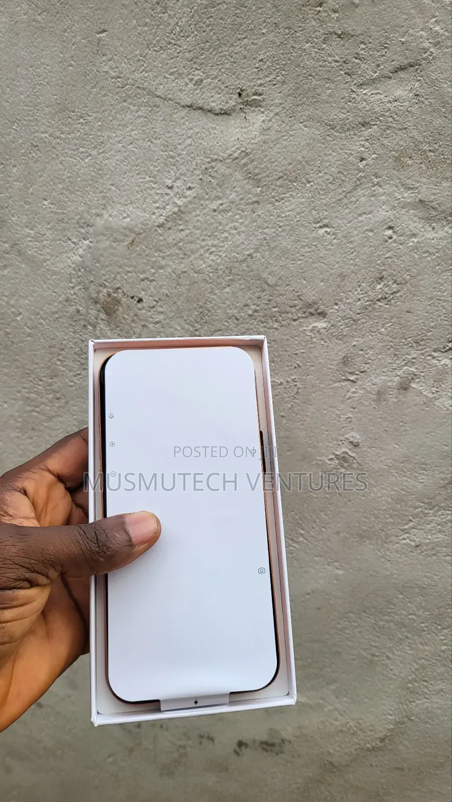 New Apple iPhone 17 Pro Max 1 TB Gold