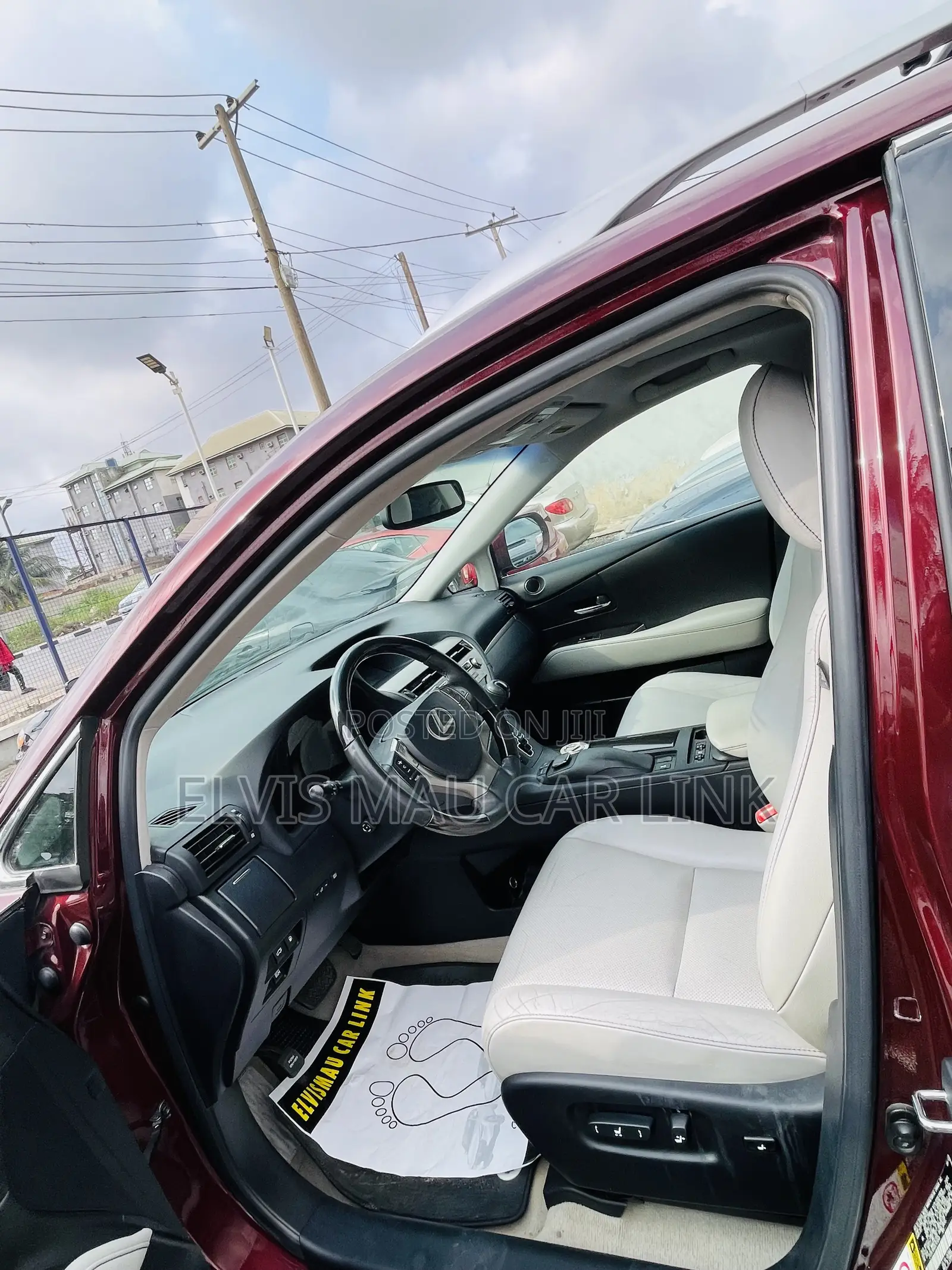 Lexus RX 350 FWD 2013 Red