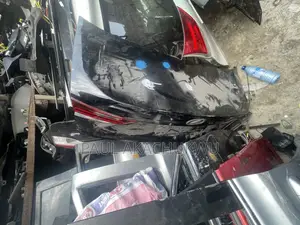 Toyota Lexus Is250 015-018 Boot (Truck)