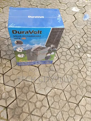 Duravolt SRP-1245 Solar Power Pack With Multiple Outputs