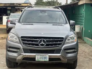 Mercedes-Benz M Class 2013 Gray