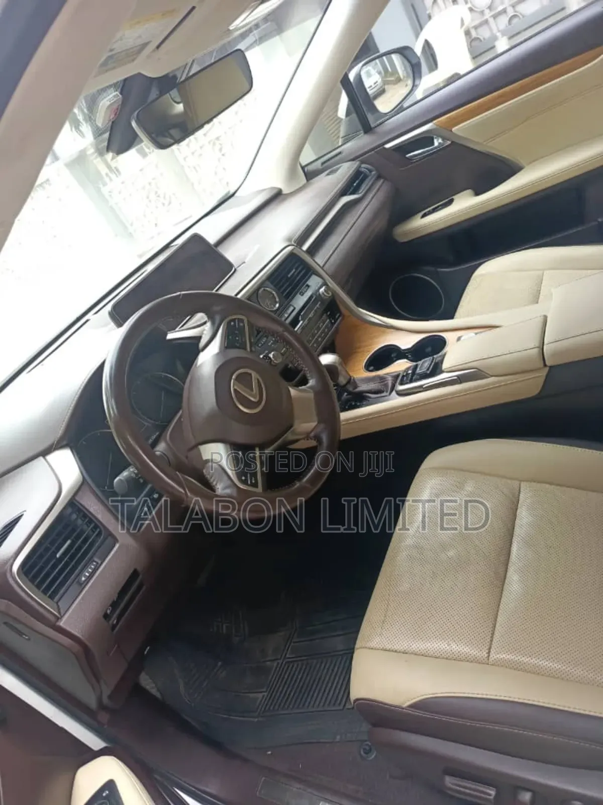Lexus RX 350 AWD 2017 White
