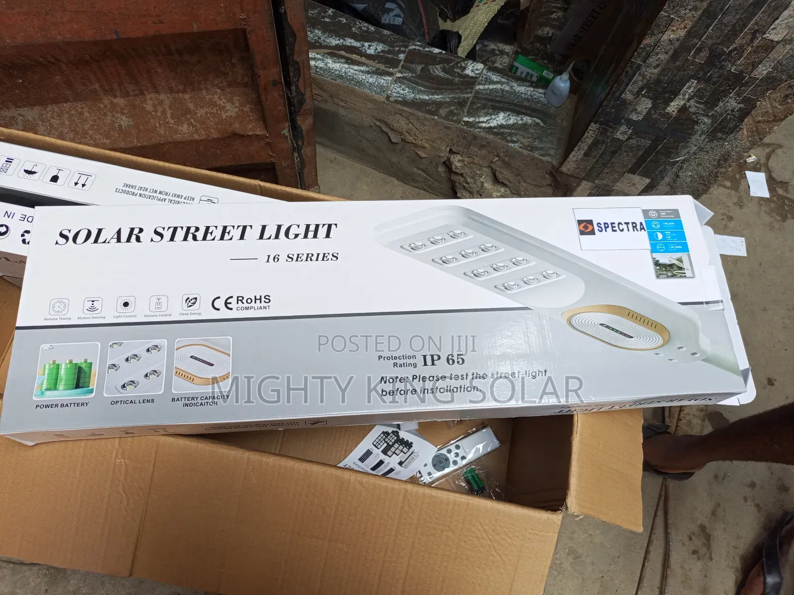 1500 Spectra Flood Light