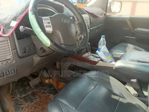 Infiniti QX56 2007 Silver